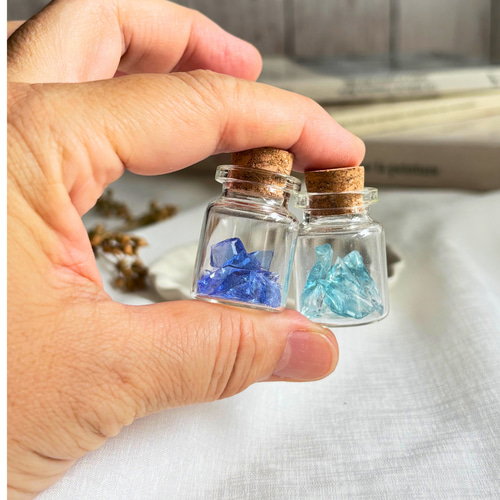 アンダラクリスタル アメリカシエラネバダ産 さざれ石 レジン素材