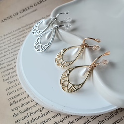 痛くないイヤリング☆透かしドロップの揺れるイヤリング/2色展開/金属アレルギー対応/358 10枚目の画像