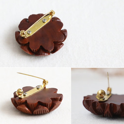 新作　手彫り　ウッド　ブローチ　ウッドカービング　天然木　花　モチーフ　ダークブラウン　Q14B 5枚目の画像