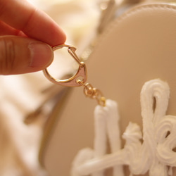 オーダーメイド：キーホルダー】おなまえの絞り出し生クリーム（アルファベットのみ） 4枚目の画像