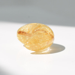 【チャンスを呼び込む金針のたすき掛け☆】人気 勾玉 ゴールド ルチル クォーツ 一点物【KMr66】自分らしく 京海堂 6枚目の画像