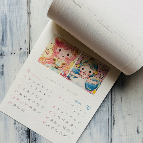 TaeTiSeo (SNSD)アルバム2個＋ポストカード＋ポストカードカレンダー TaeTiSeo (SNSD)アルバム2個＋ポストカード＋ポストカードカレンダー