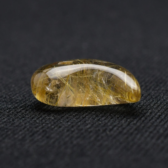 【抜群の透明感と美しく伸びる金針】人気 勾玉 ゴールド ルチル クォーツ 一点物【KMr67】お守り効果 京海堂 7枚目の画像