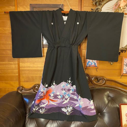 黒留袖 着物 リメイク ワンピース ドレス 和洋折衷 洗える 化繊 漆黒に