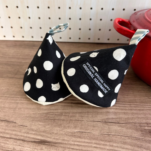 No.40【2枚セット】三角鍋つかみ✴︎猫 鍋つかみ Mico⭐︎オーダー