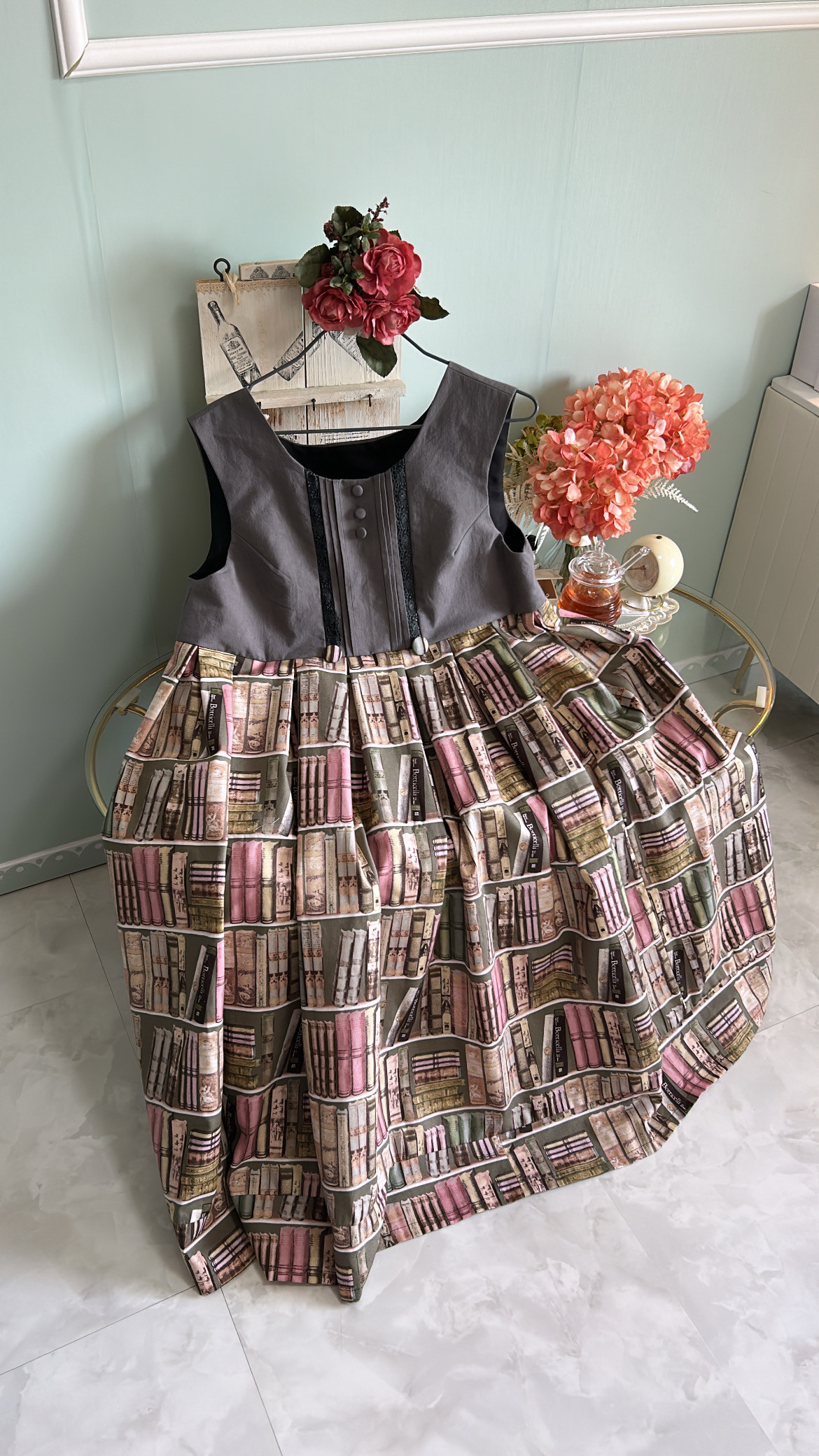 【本棚ワンピース】gray