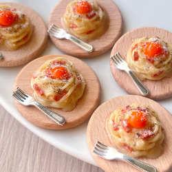 〈おひとつ〉ミニチュアフード　大盛りカルボナーラ 6枚目の画像