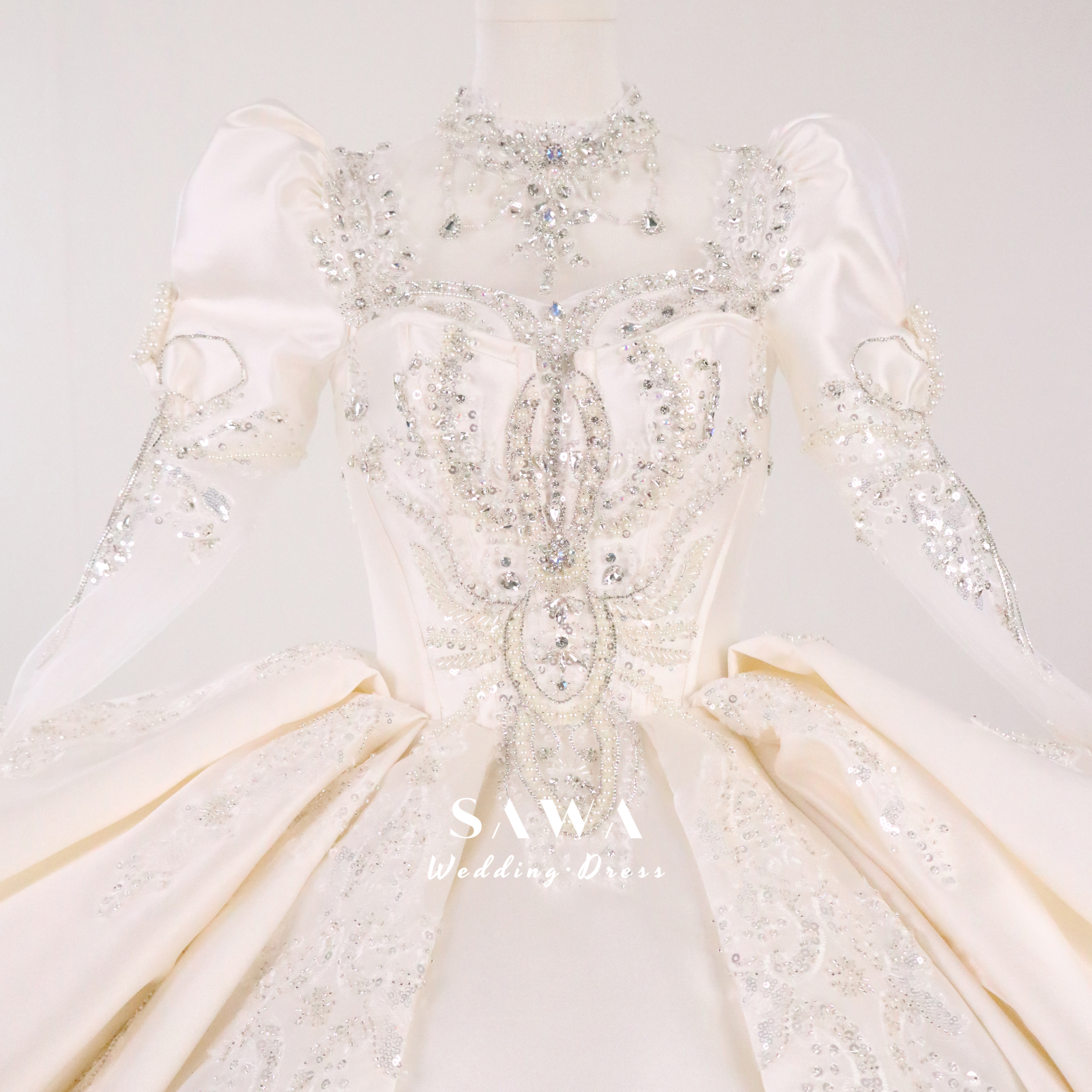 買わないと損　プリンセスライン　ボリューム感　蝶々　レーススカート　可愛い　挙式サイズオーダー編みあげ　ラッフルスカート