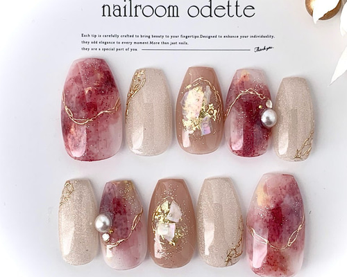 43］ネイルチップ マグネットネイル ボルドー 秋 冬 うるうる ビー玉