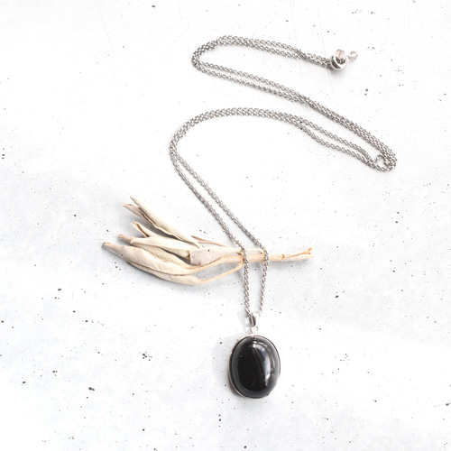 【Noel】天然シリシャスシスト×ジルコニアの大粒ネックレストップ Noel】天然シリシャスシスト×ジルコニアの大粒ネックレストップ Noel