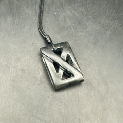 龍神舞祭　龍牙　糸魚川極上ロウカン翡翠 龍神舞祭 龍牙 糸魚川極上ロウカン翡翠 ネックレス・ペンダント ケン