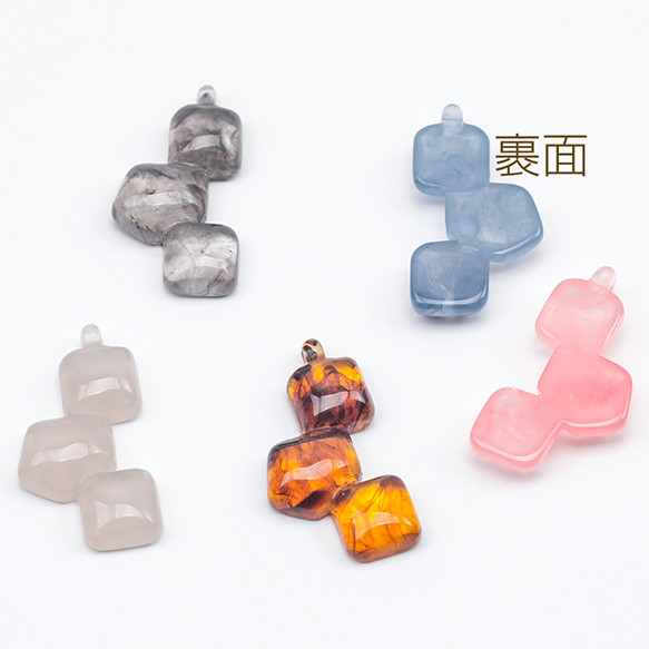 A5990  18個 樹脂チャーム  三連 多角形 グラデーション マーブル 樹脂パーツ     3x（6ヶ） 2枚目の画像