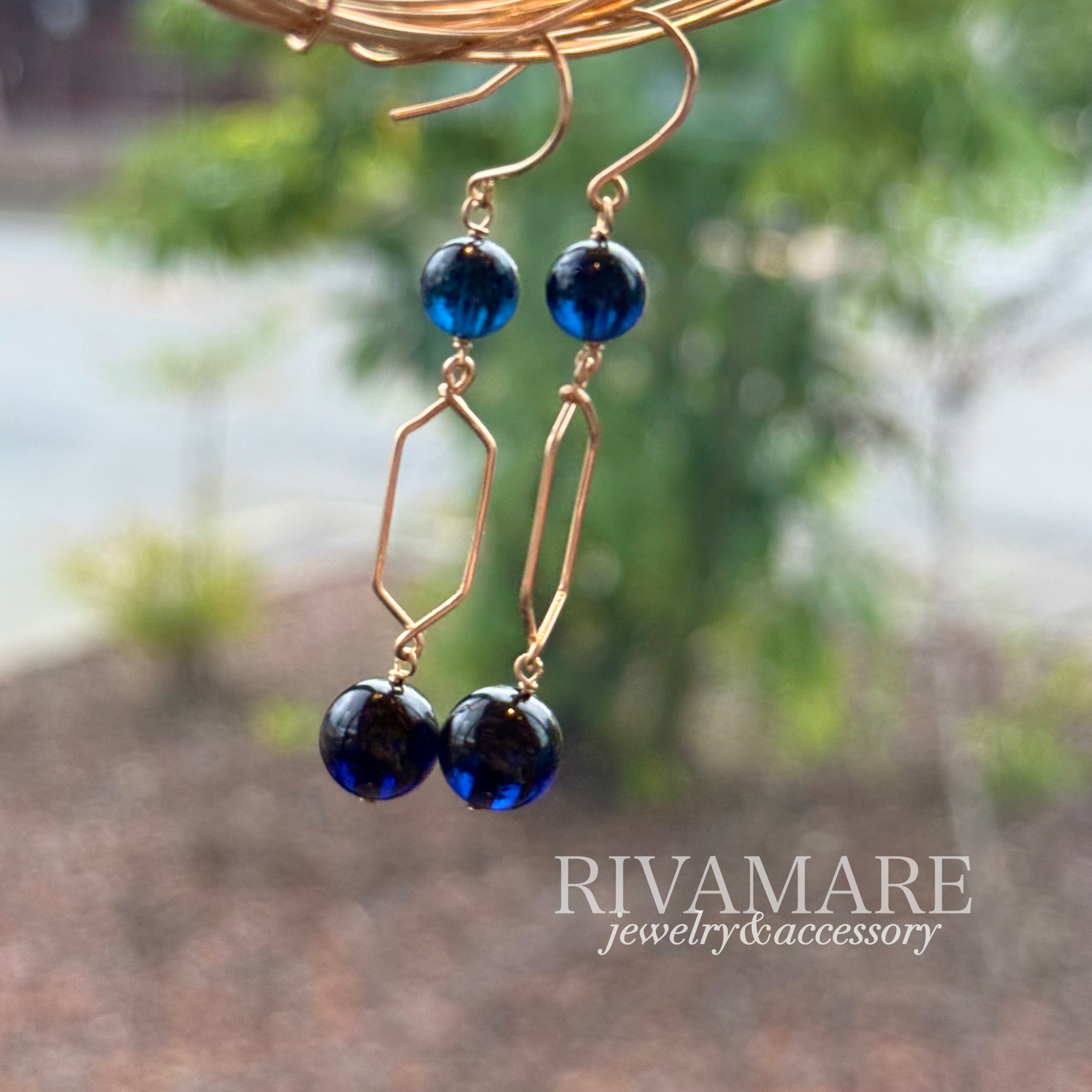 ミッドナイトブルーアンバー アールデコ バルティックアンバー   天然琥珀 ピアス イヤリング変更可