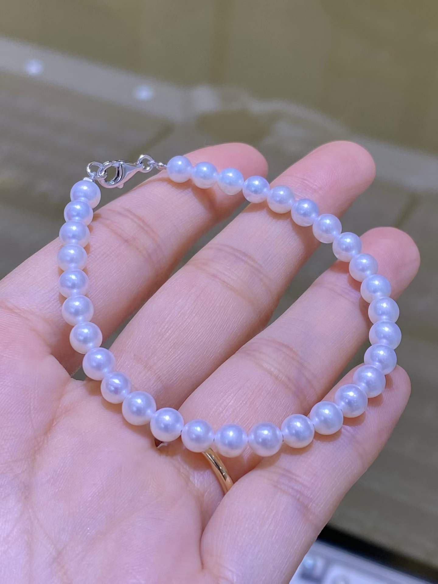 【高級】淡水真珠　ブレスレットs925　0102