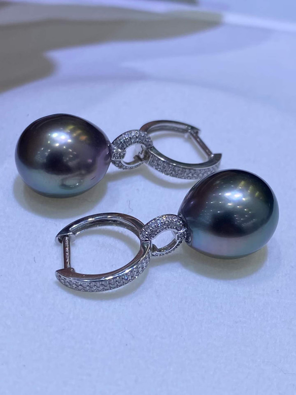 【高級】黒蝶真珠　ピアスk18　0902 1枚目の画像