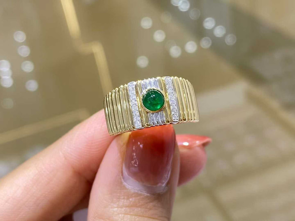 天然エメラルド付きリングk18　1502 1枚目の画像
