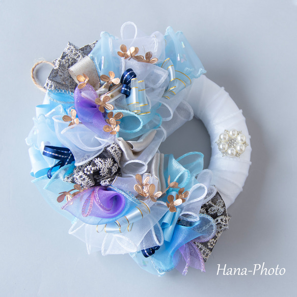 新作＞ブルーとホワイトのブルークリスマスのリボン・リース  　　 リース台：約15㎝ (523) 16枚目の画像