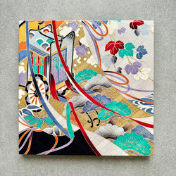 着物のファブリックパネル　鷹と御者車(2枚セット）30×30cm インテリア　着物　ギフト　七五三　正月　秋 8枚目の画像