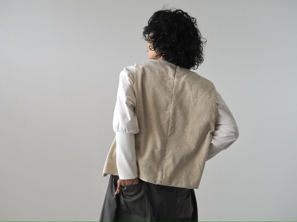 亞麻混紡燈芯絨寬鬆背心 第10張的照片