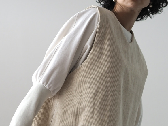 亞麻混紡燈芯絨寬鬆背心 第8張的照片