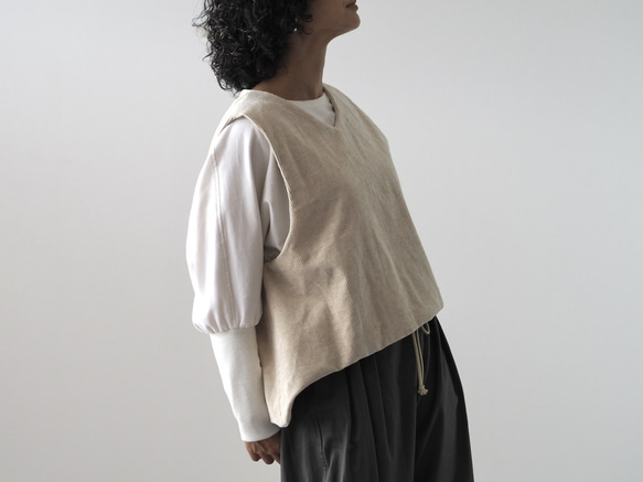 亞麻混紡燈芯絨寬鬆背心 第9張的照片