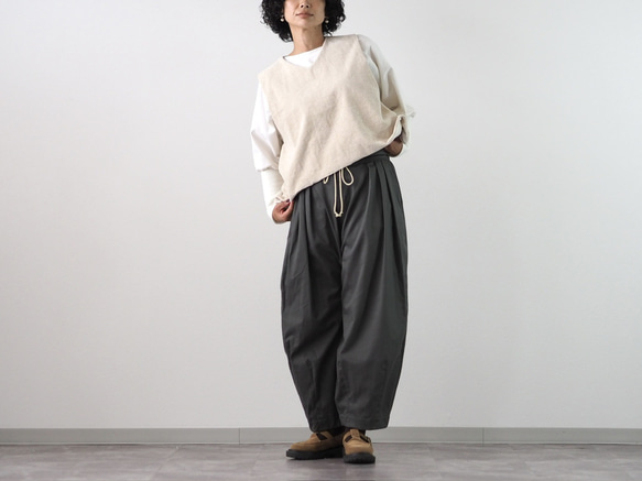 亞麻混紡燈芯絨寬鬆背心 第4張的照片