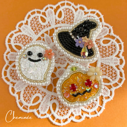 SIANON メロン ビーズ刺繍ブローチ ハンドメイドアクセサリー SIANON メロン ビーズ刺繍ブローチ ハンドメイドアクセサリー