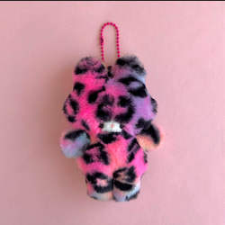 いちごちゃんフワフワロップイヤー♡手のひらサイズ うさぎ