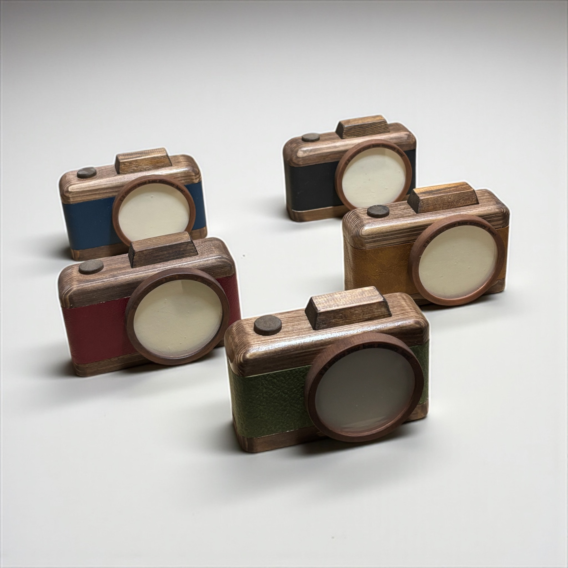 冬限定2025 【カメラ好きギフト】木製カメラ型フォトフレーム｜ヴィンテージ×本体ウッド｜選べる5色