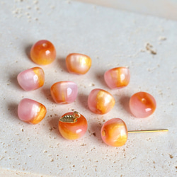 新作★りんご型　樹脂グラデーションビーズ  フルーツ　ゴールドグリッター×アプリコット、ピンクグラデーション 11枚目の画像