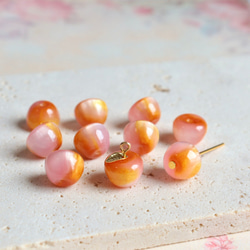 新作★りんご型　樹脂グラデーションビーズ  フルーツ　ゴールドグリッター×アプリコット、ピンクグラデーション 18枚目の画像