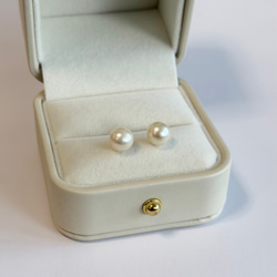 silver925/ホワイトシェル/白蝶貝ピアス/蝶/淡水パール Silver925 ホワイトシェル 白蝶貝ピアス 蝶々 淡水パール ピアス