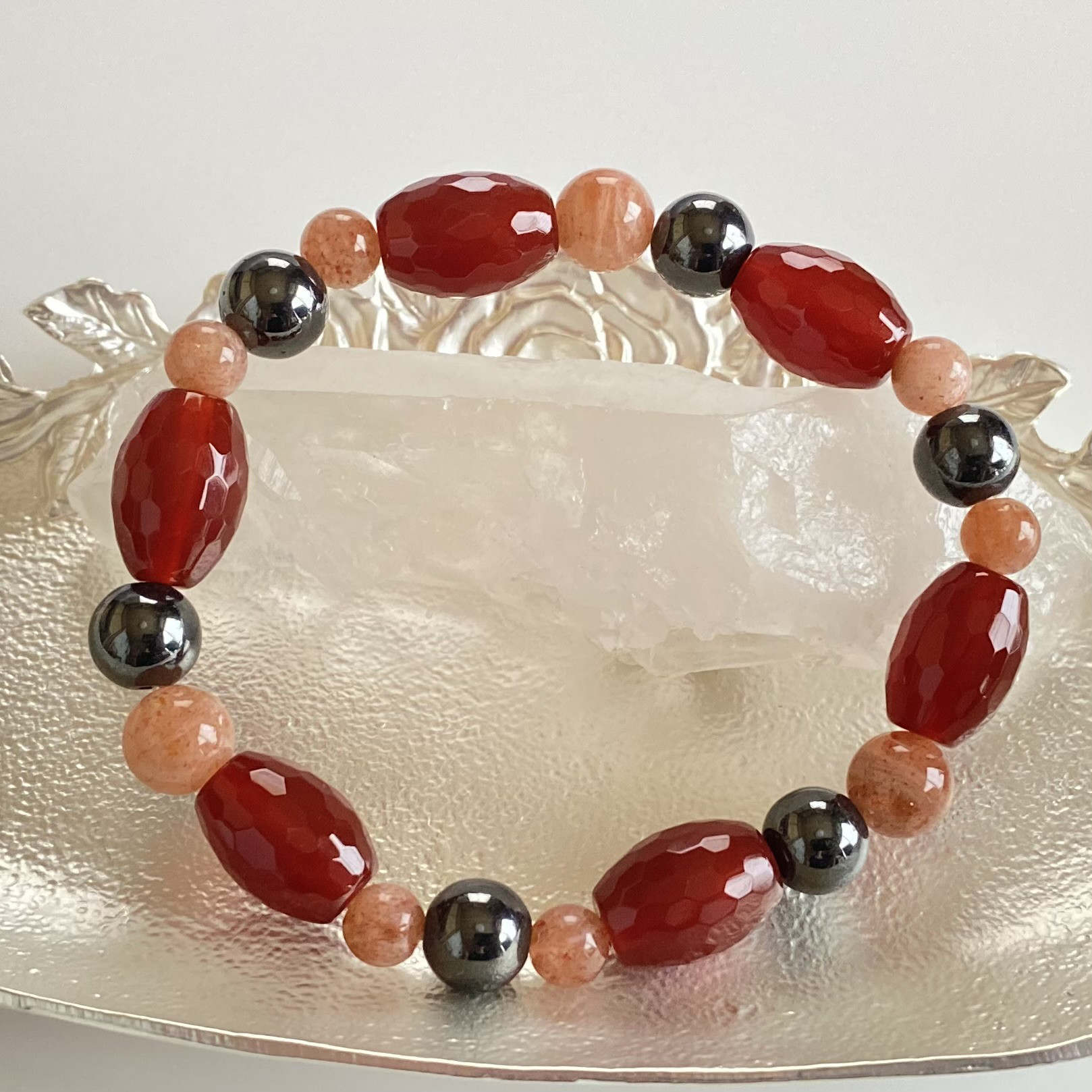 ブレスレット　カーネリアン　ヘマタイト　サンストーン 6,160円