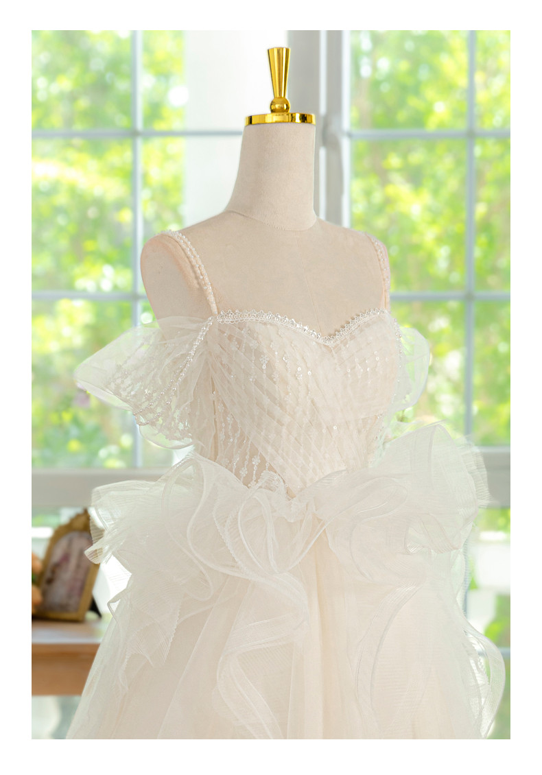 白 ふわふわ ショート丈 可愛い 綺麗 プリンセス パーティードレス 二次会 ウェディングドレス お呼ばれ LJ-656