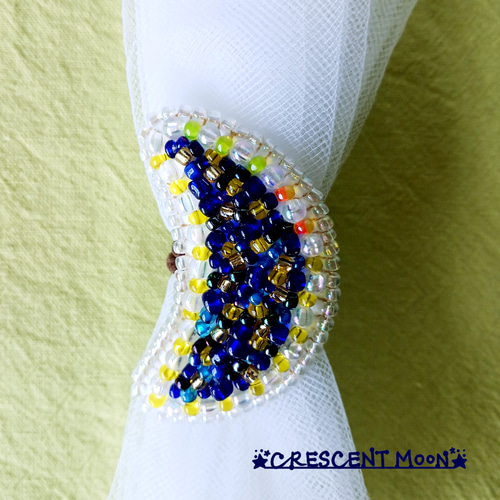 ビーズ刺繍ヘアゴム【No.01】月／お月様／三日月【定形外郵便にて送料