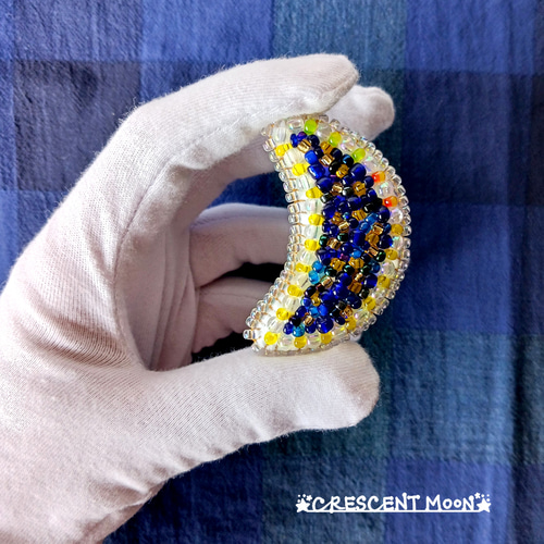 ＊月型ビーズ刺繍ヘアゴム ＊ ビーズ刺繍ヘアゴム【No.01】月／お月様／三日月【定形外郵便にて送料