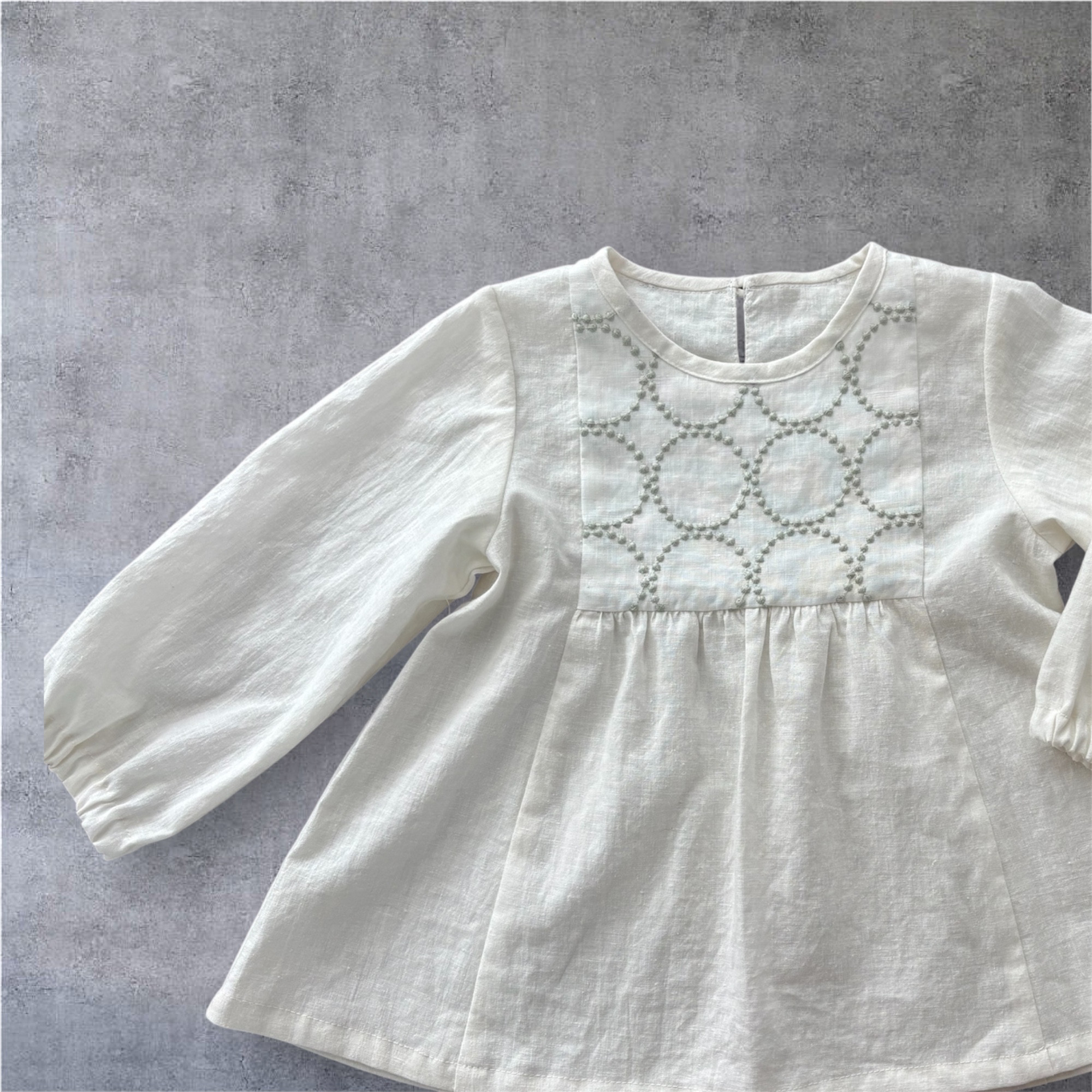 スモックブラウス  **ミナペルホネンタンバリン**