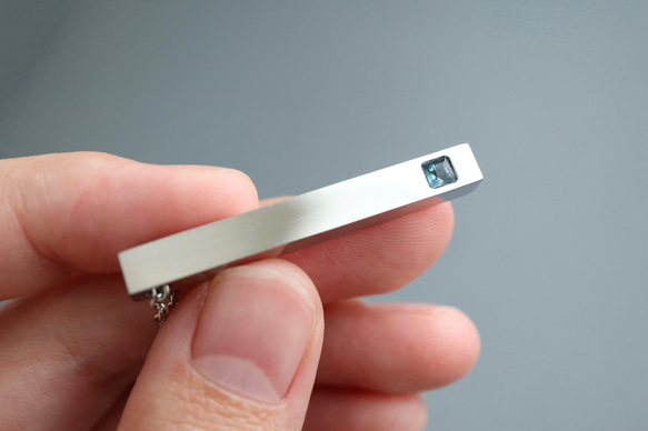 【刻印•名入れ】ロンドンブルートパーズのペンダント＊天然石＊誕生石＊サージカルステンレス【Luminous】 11枚目の画像