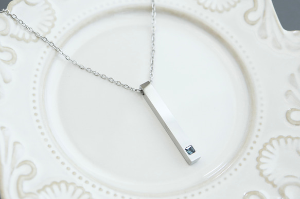 【刻印•名入れ】ロンドンブルートパーズのペンダント＊天然石＊誕生石＊サージカルステンレス【Luminous】 4枚目の画像