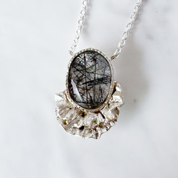 ブラックトルマリン in クォーツ フリルペンダント silver ネックレス