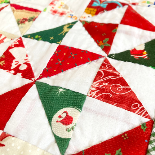 クリスマスのミニタペストリー パッチワークキルトタペストリー