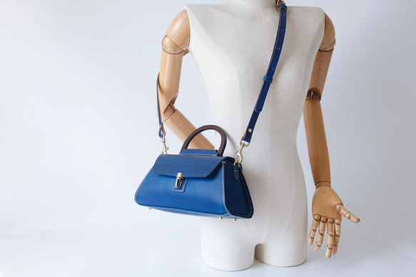 【Creema限定 早割価格 送料無料】本革手作りのショルダーバッグ 総手縫い手持ち 肩掛け 2WAY 鞄 16枚目の画像