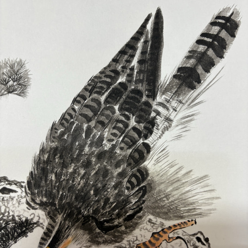 鷹 カラス 松の木 掛け軸 水墨画 絵画 こたつ 通販 19934514｜Creema
