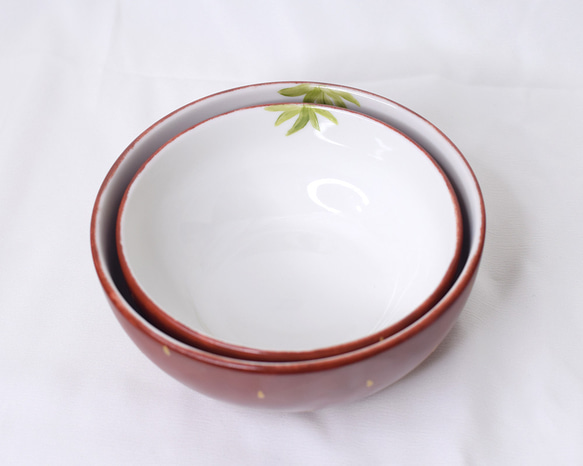 森のいちごのボウルM 8枚目の画像