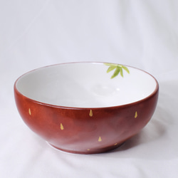 森のいちごのボウルM 5枚目の画像