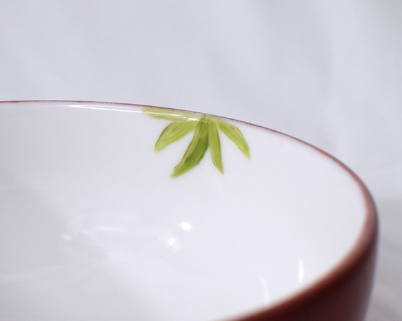 森のいちごのボウルM 9枚目の画像