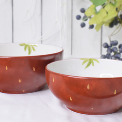 森のいちごのボウルM 2枚目の画像