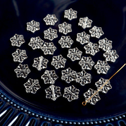 40個★11.5mm雪　雪の結晶　雪の樹脂ビーズ  クリア 20枚目の画像