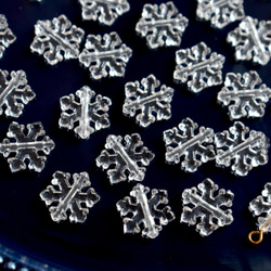 40個★11.5mm雪　雪の結晶　雪の樹脂ビーズ  クリア 18枚目の画像