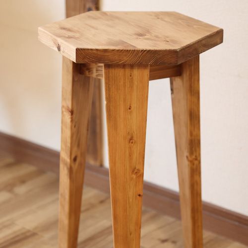 スクエア椅子 スツール　花台　ハンドメイド　座面高61cm　２脚 スクエア椅子スツール(ダークウォルナット） 花台 ハンドメイド 座面高